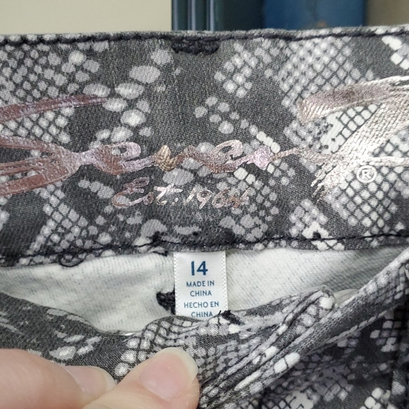 Seven7, python print hight waist jeans - Picture 4 of 9